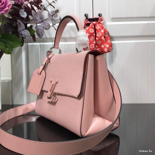 PM GRENELLE VUITTON LOUIS 0824